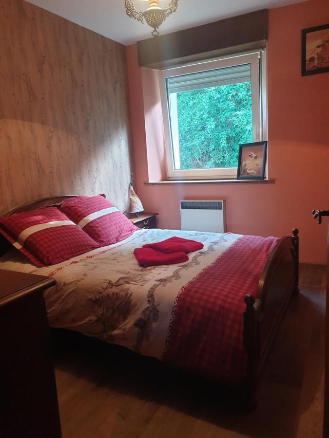 White Wood Villa Darney Buitenkant foto